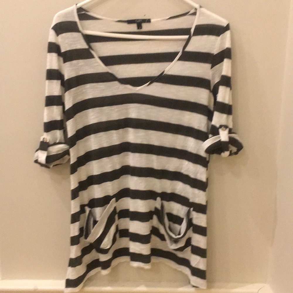 Adorable striped top